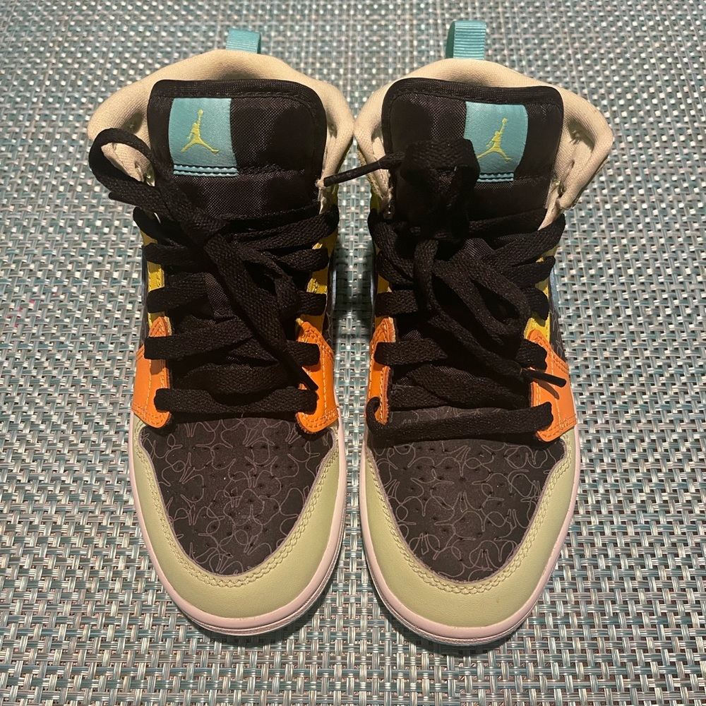 AIR JORDAN 1 MID SE GS 'CLOVER'